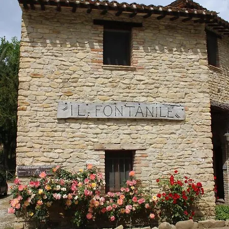 Casale Fontanile Bed and breakfast Smerillo