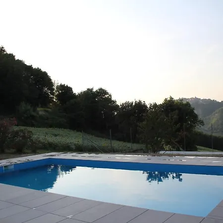 Casale Fontanile Smerillo