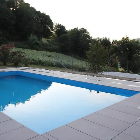 Casale Fontanile Bed and breakfast Smerillo